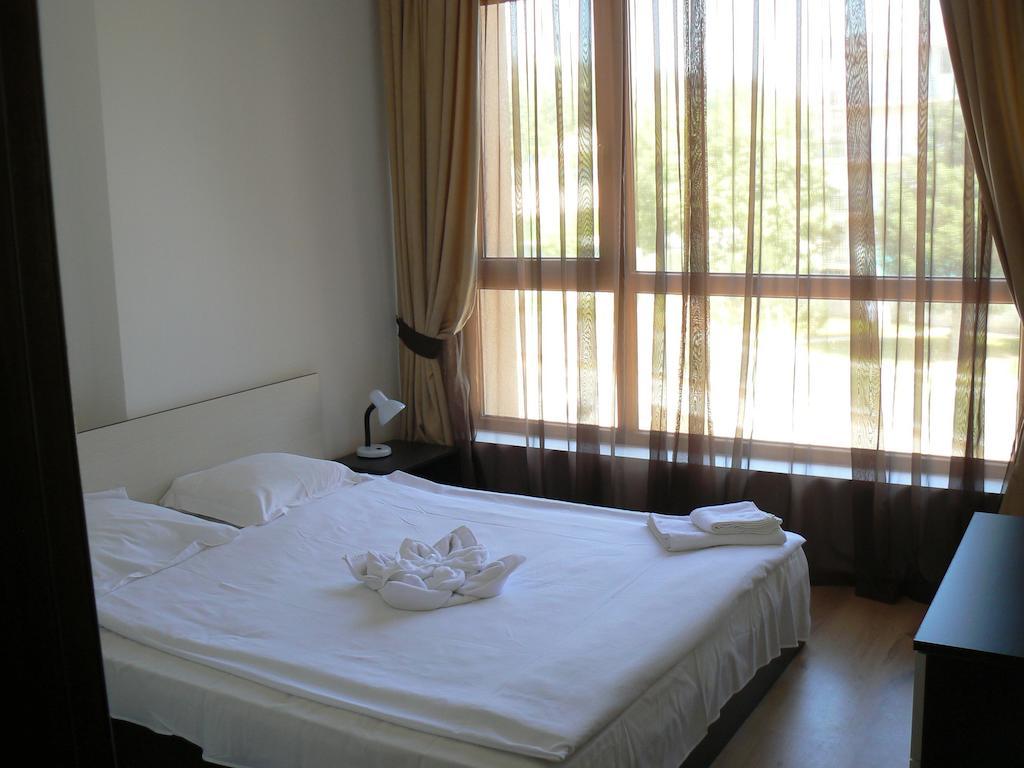 Cabacum Beach Private Apartaments โกลเดน แซนส์ ภายนอก รูปภาพ